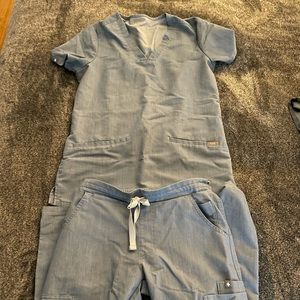 Heather Denim- Figs scrub set. XXS